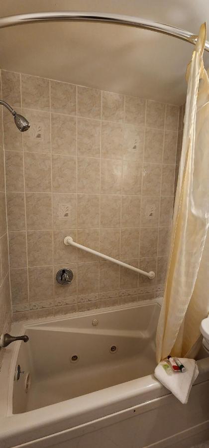 Nashoba Valley Inn & Suites Ayer Εξωτερικό φωτογραφία