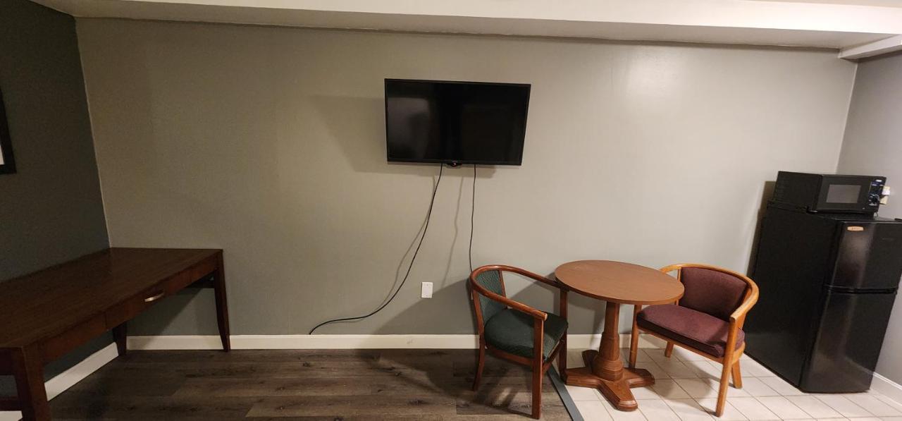 Nashoba Valley Inn & Suites Ayer Εξωτερικό φωτογραφία