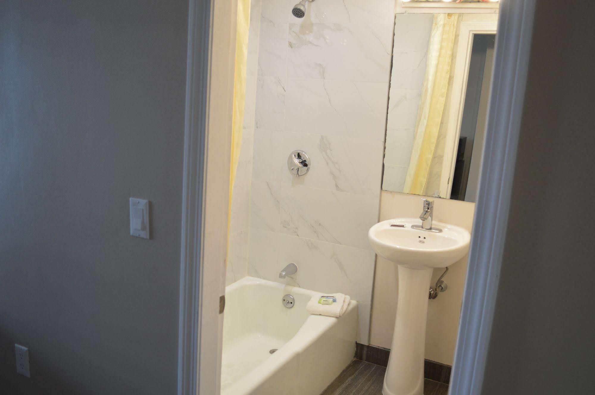 Nashoba Valley Inn & Suites Ayer Εξωτερικό φωτογραφία