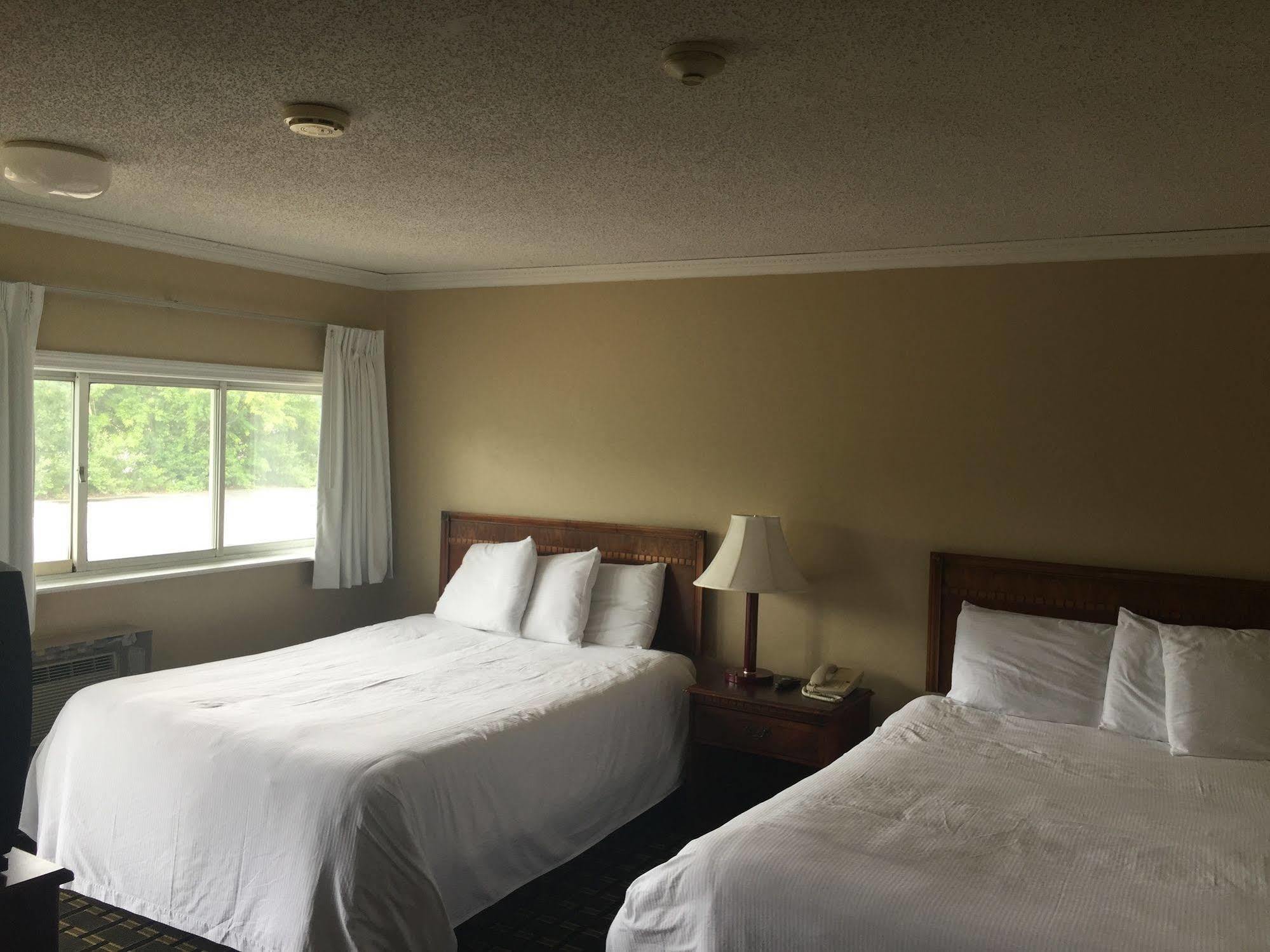 Nashoba Valley Inn & Suites Ayer Εξωτερικό φωτογραφία