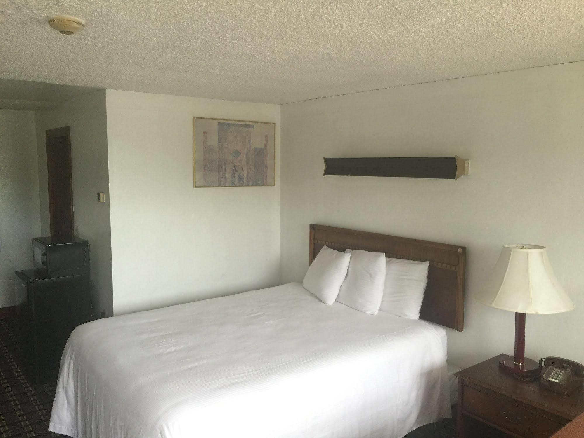 Nashoba Valley Inn & Suites Ayer Εξωτερικό φωτογραφία