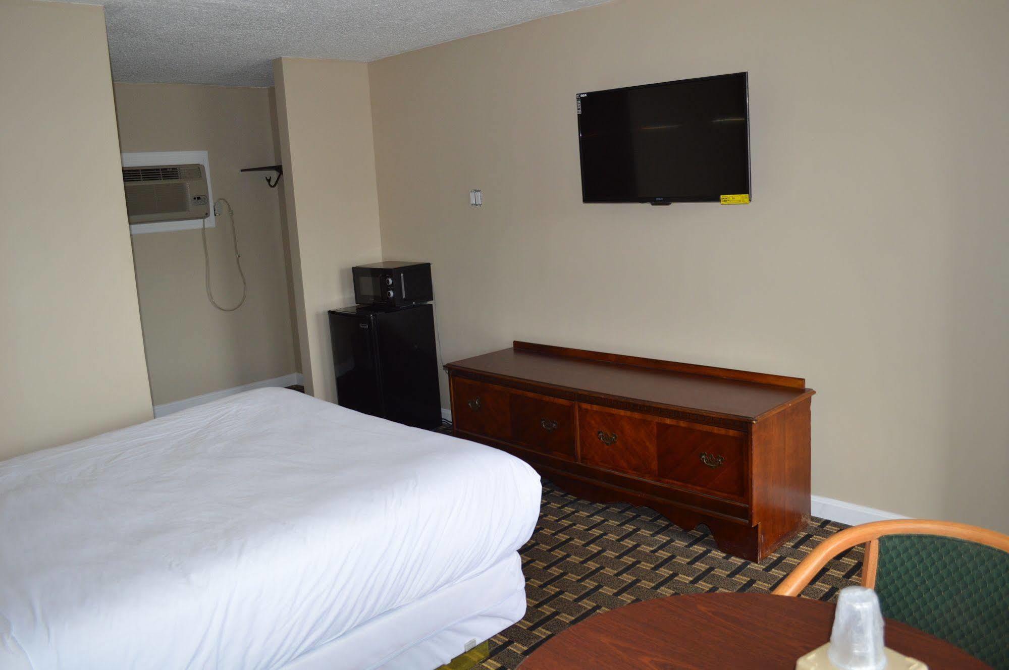 Nashoba Valley Inn & Suites Ayer Εξωτερικό φωτογραφία