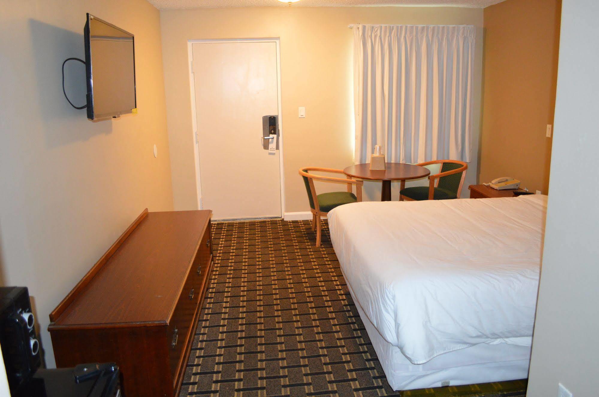 Nashoba Valley Inn & Suites Ayer Εξωτερικό φωτογραφία