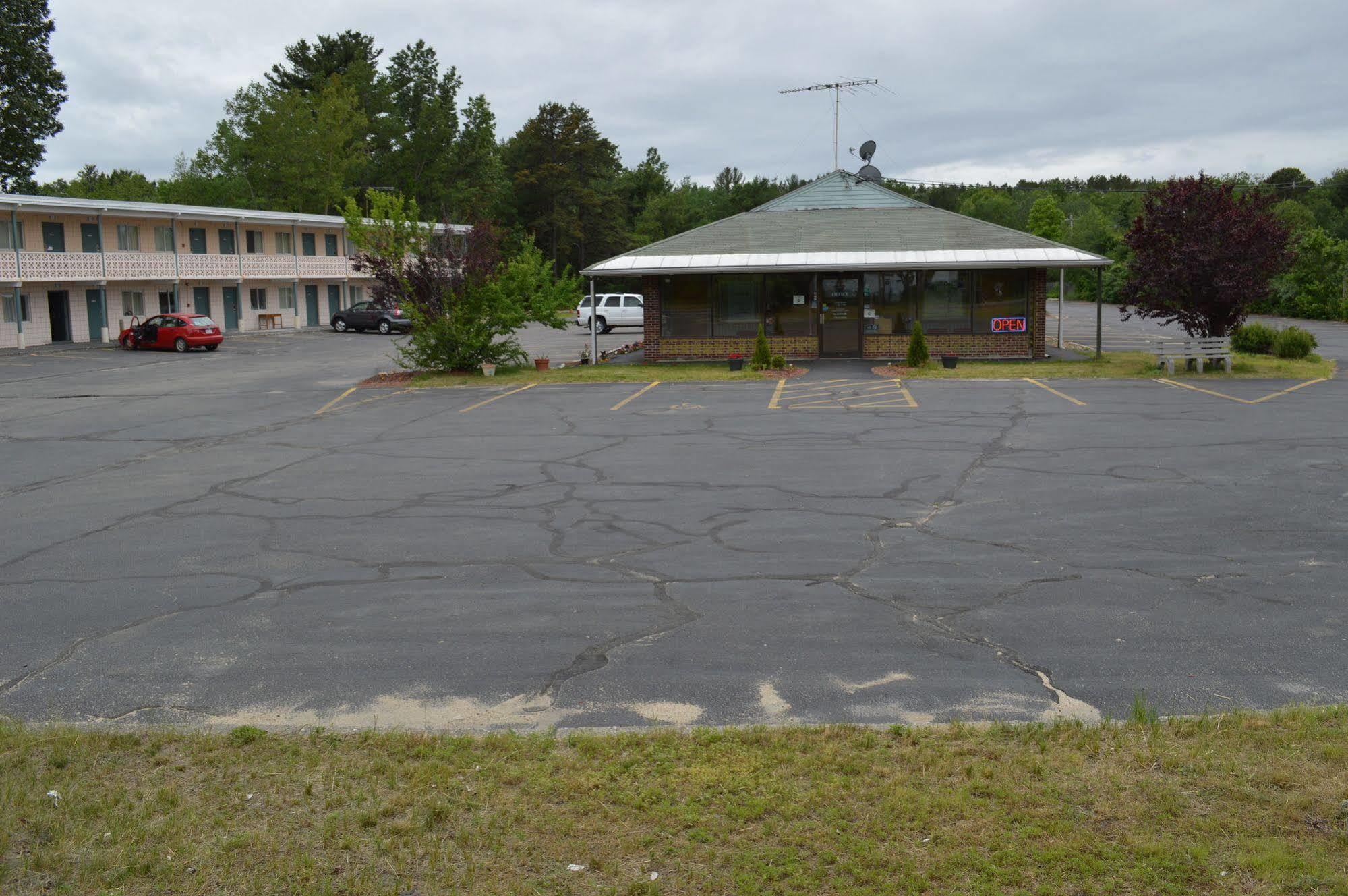 Nashoba Valley Inn & Suites Ayer Εξωτερικό φωτογραφία